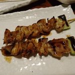 やきとり山平 - 鶏皮