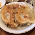 一味玲玲 - ランチのセットの餃子