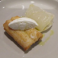 リストランテ ハナタニ - 淡路島産 穴子のフリット 新玉葱の塩レモンのマリネ