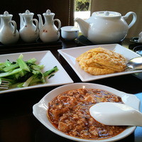 中国料理 四川 - 青菜炒め、かに玉
