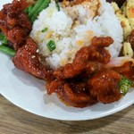 Restoran 134 Mixed Rice - サクサクに揚げた鶏肉や野菜に甘酸っぱいタレの宮保鶏丁、トマトや卵の炒め物やいんげんの炒め物