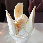 リバーストーン - バナナパフェの上部ｗ