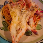 Osteria La Luminescenza - 美味しい海老の身、しっかりフォークで取らせて頂きますっ！！(笑)(*´∀｀)