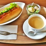 Kitayama Cafe - スペシャティコーヒー・ブレンド（400円）、ドッグモーニング（サラダ付き）