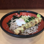 そばの神田 東一屋 - アサソバビンボー！  
      冷やし朝そば＋ちくわ天！
