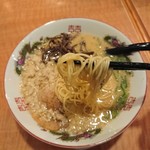 Hakata Kinryuu - 麺のリフトアップ