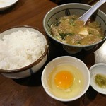 酒房 山頭火 - 肉吸い・ご飯・生卵