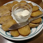 酒房 山頭火 - いぶりがっことクリームチーズ