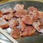 焼肉 はせ川 - チキンブラジル岩塩焼き