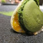 Le FAVORI - 抹茶マカロン 赤いベリー 塩桜のアイス （ホワイトチョコ）