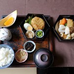 茶寮 三日月とうさぎ - 月うさぎ弁当