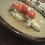 いちだい - カキ450円、ミニトマト200円