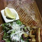 バルハチゴー - Tボーンステーキ