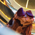 SALONE TOKYO - ◼️赤海老のパンナコッタ
                                 ゴールドの器(ボウル)が映えます。
                                