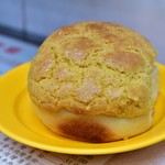 金鳳茶餐廳 - Pineapple Bun with Butter