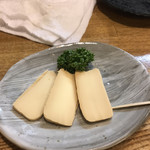 居酒屋山さん - クリームチーズ味噌漬け。絶品！
