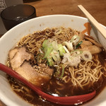 旭川らーめん かすい - しょうゆらーめん ¥750