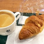 プロント - クロワッサンセット：390円 (2019/4)