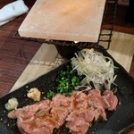 料理が美味いだけの店 若獅子 - 