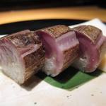 銀座みやま - ⑨逸品：対馬サバの炙り鮨