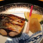 銀座みやま - ⑪海鮮：対馬サバの塩焼き