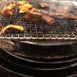 黒毛和牛まるごと一頭買い 炭火焼肉 道頓堀みつる - 