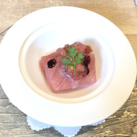 モンダルジャン - まぐろのカルパッチョ