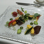 カントニーズ 燕 ケン タカセ - 野菜、ホウレン草ソースとジャガイモソース、バンバンジーソース