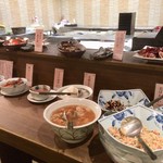 定山渓第一寶亭留　翠山亭 - 数は多くないですが、おからやひじきの煮物、イカのワタ焼きなどのおばんざいも。