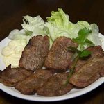DINING小麦 - くせになるスパイシーさがウリ！豚バラグリル