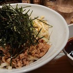 らー油肉つけうどんの南哲 - 