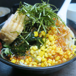 旨辛タンメン 荒木屋 - 冷やし中華900円、チャーシュー100円（後）