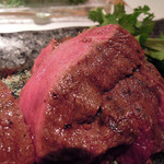 池袋 はなれ - 蝦夷鹿もも肉グリル・・・塩で食べるのがお薦め