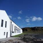 Laphroaig Distillery - 写真で見た景色の中に立っている感動。