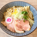 MENYA BIBIRI - 猫舌中華そば