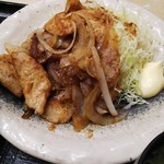 Shinjuku Saboten - 豚肉はなかなかの肉厚です
