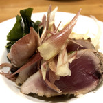 オー プティ ブション - 鰹と鶏胸肉のタタキ（お通し）