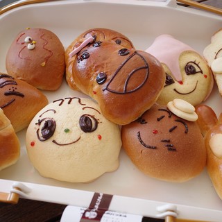 ジャムおじさんのパン工場_0