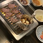 たれ焼肉 金肉屋 - 