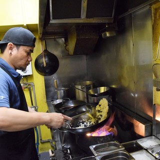 イサーン出身魂の料理人チャオさん