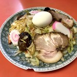 山田屋 - 五目やきそば（950円）