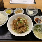 麗縁 - 日替わりランチ 鶏の唐揚げ甘酢ソース