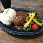 W`S Cafe - ハンバーグランチ 900円です。