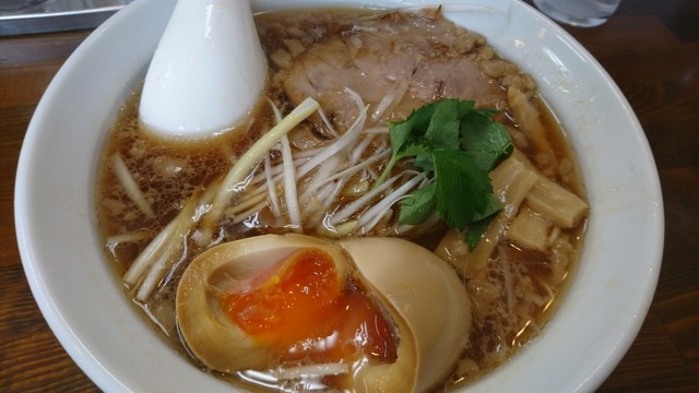 料理写真 自家製麺中華そば 今里 防府 ラーメン 食べログ
