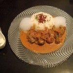 ラ プランシュ - ビーフストロガノフとサワークリーム