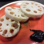 まんねん食堂 - 蓮根塩焼き(鯛味噌付き)