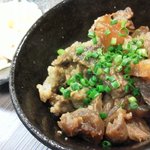 まんねん食堂 - 牛スジの土手焼き