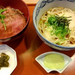 かごの屋 - ローストビーフ丼と冷やしうどん