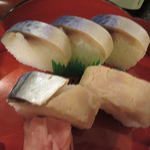 阿津満 - 鯖寿司1人前(5切れ)1550円