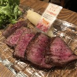 黒毛和牛一頭買い肉バル デルソーレ - 